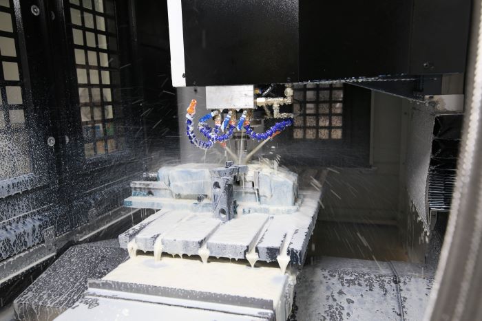 CNC Machining Center-3